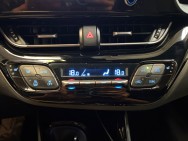 TOYOTA d'occasion CHR 2 HYBRIDE 184H GRAPHIC AUTO de 2021 St Jean du