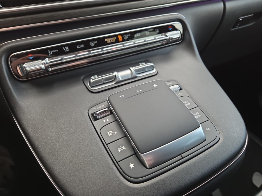 MERCEDES d'occasion CLASSE V EXTRA LONG 300D 237 STYLE PH2 de 2024