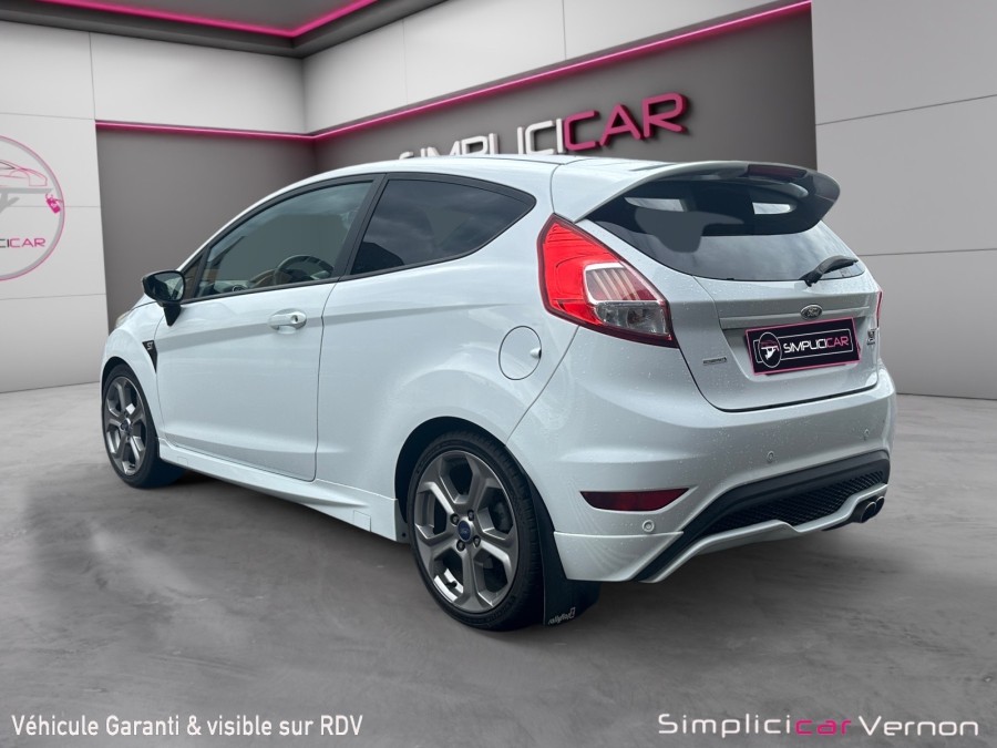 FORD d'occasion FIESTA 1.6 EcoBoost 182ch ST 3p de 2016 Vernon (27)﻿