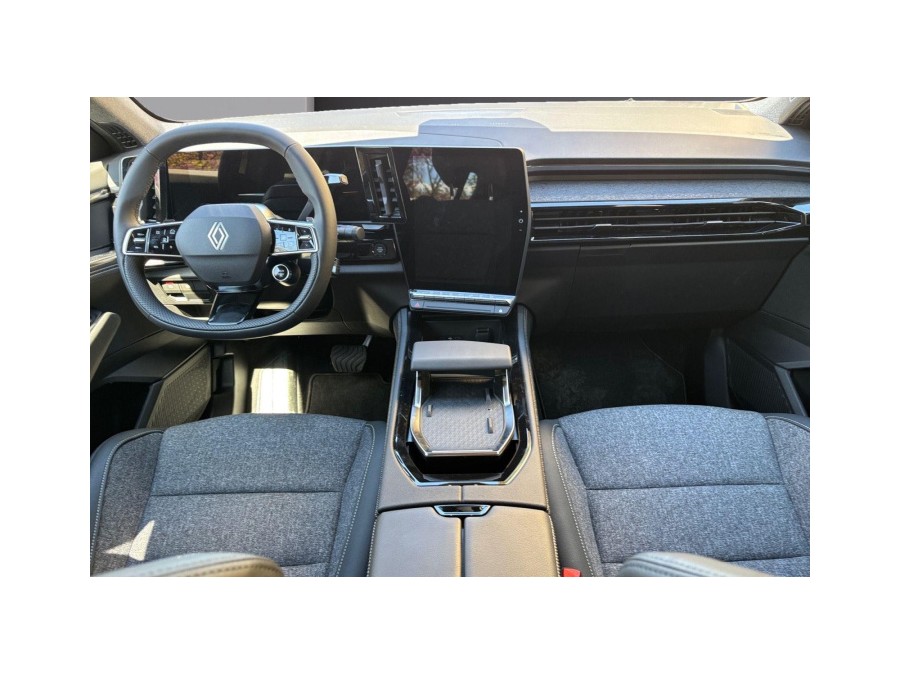 RENAULT d'occasion RAFALE 1.2 E-TECH 200 TECHNO de 2026 Nice (06)﻿
