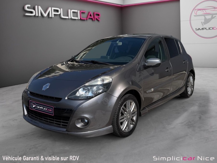 RENAULT d'occasion CLIO EXCEPTION PACK CUIR TOMTOM 1.5DCI 105 de 2009