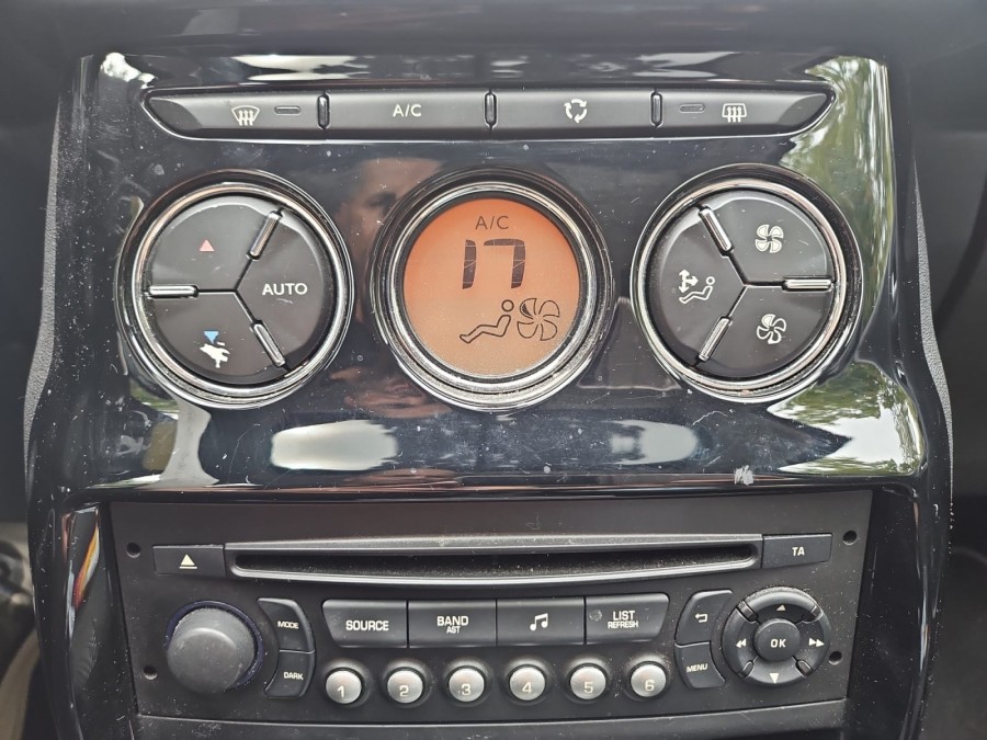 CITROEN d'occasion C3 PureTech 82 Exclusive de 2015 Orgeval Verneuil