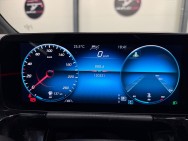 MERCEDES d'occasion CLASSE GLA 220 D 4MATIC AMG LINE AUTO de 2021