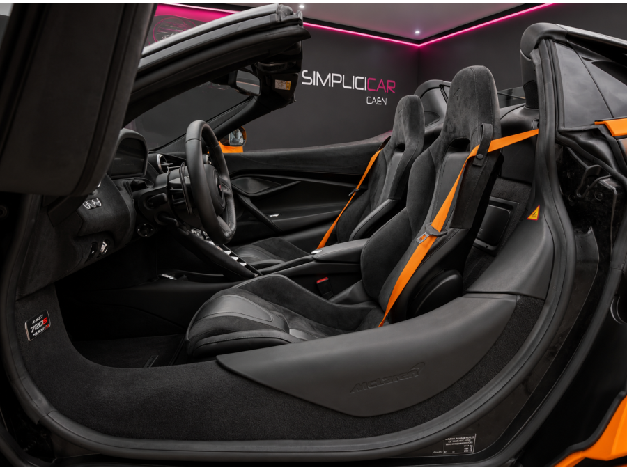 MCLAREN d'occasion 720S SPIDER de 2023 Caen (14)﻿