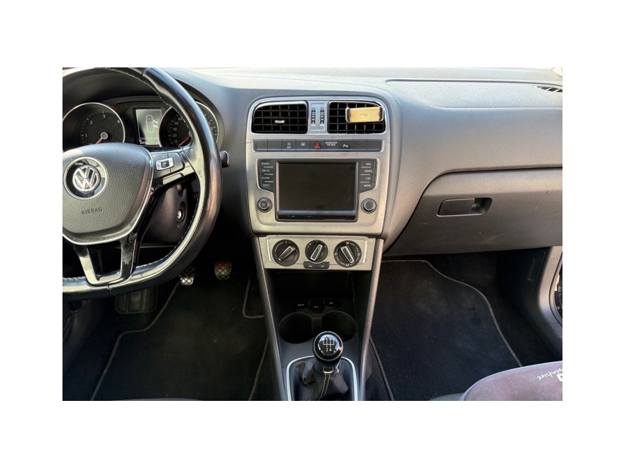 VOLKSWAGEN d'occasion POLO 1.4 TDI 90 TRENDLINE de 2016 Nice (06)﻿