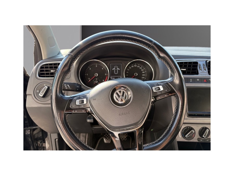 VOLKSWAGEN d'occasion POLO 1.4 TDI 90 TRENDLINE de 2016 Nice (06)﻿