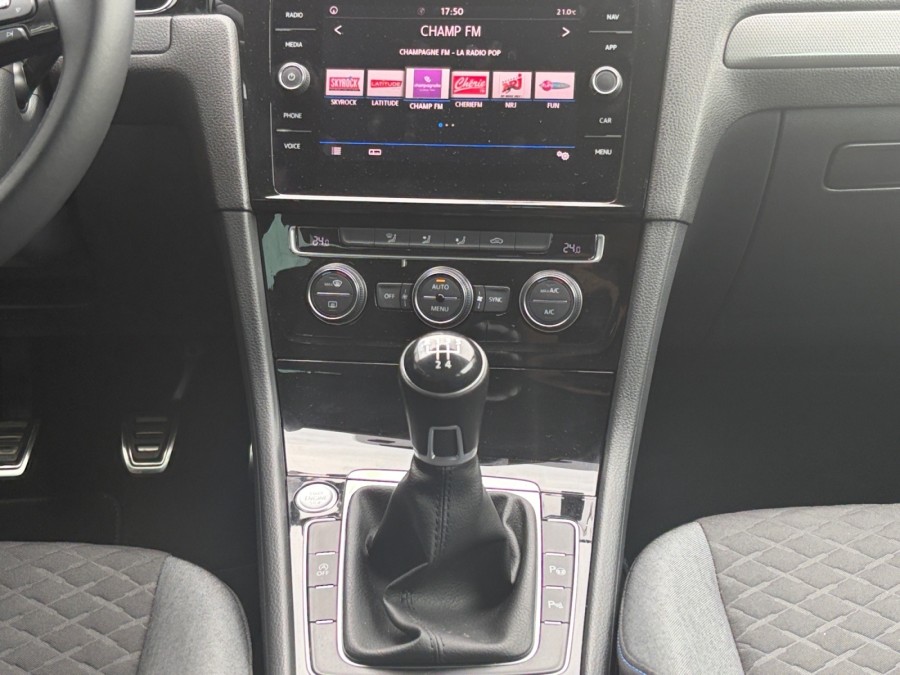 VOLKSWAGEN d'occasion GOLF VII 1.6 TDI 115 CONFORTLINE de 2018 Troyes