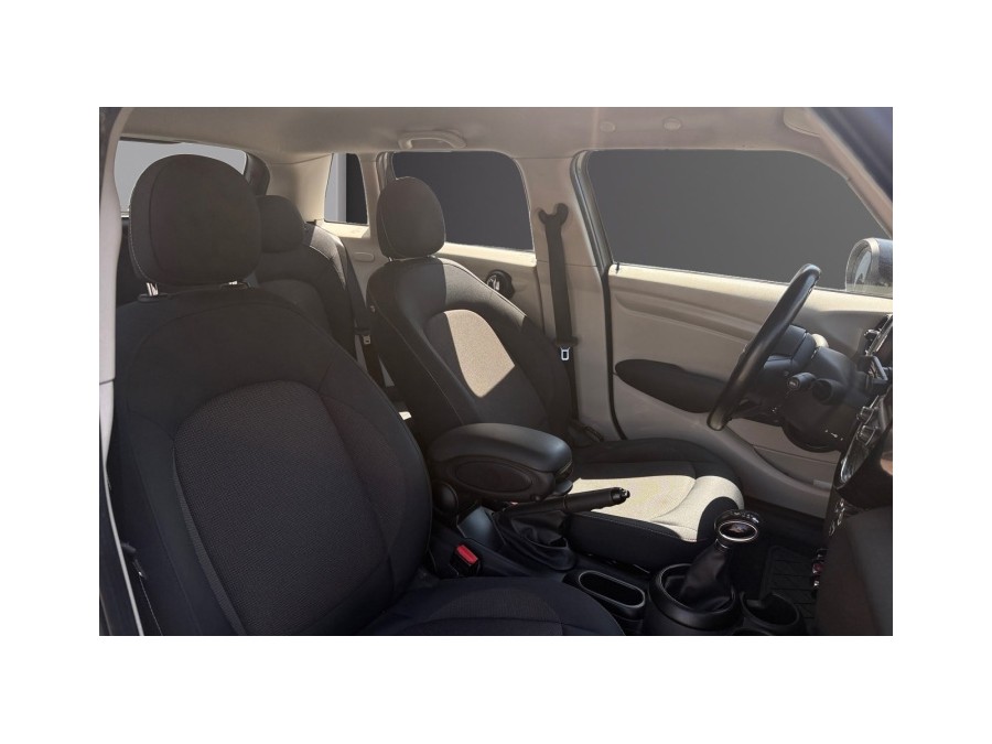 MINI d'occasion MINI COOPER 136 BUSINESS BA de 2015 Nice (06)﻿
