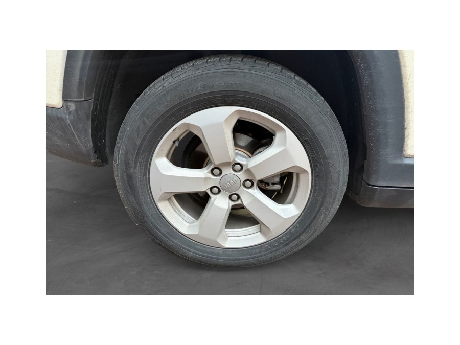 JEEP d'occasion COMPASS 1.4 MULTI AIR 140 SPORT 4X2 de 2018 Le Raincy