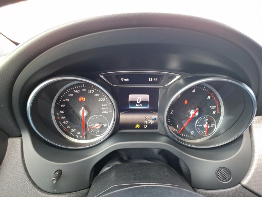 MERCEDES d'occasion GLA MERCEDES GLA 200 d 136ch Fascination 7G-DCT