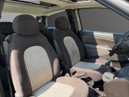 LANCIA d'occasion YPSILON 1.4 8V PLATINO de 2007 Nice (06)﻿