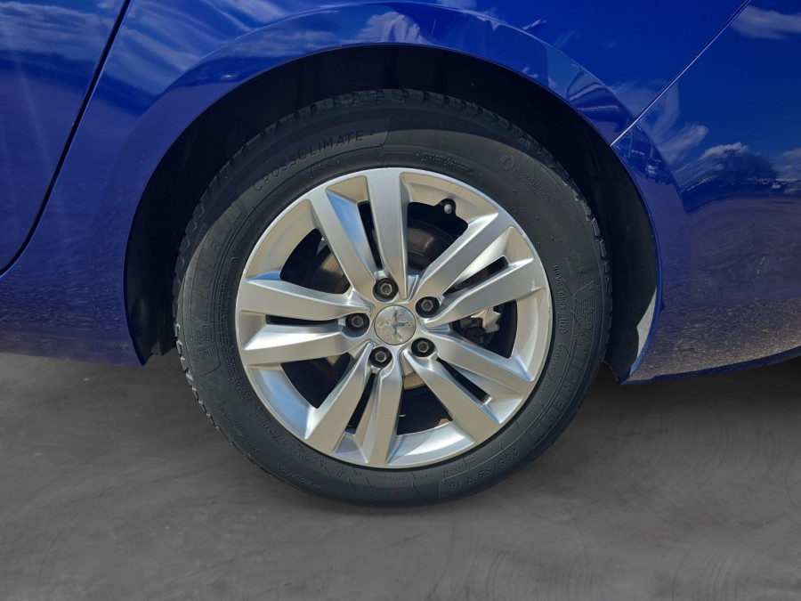 PEUGEOT d'occasion 308 SW 1.2 PURE TECH 110  ACCESS de 2019 Vichy