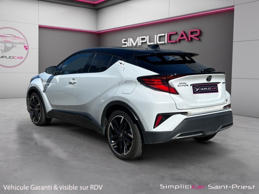 TOYOTA d'occasion C-HR 2.0 Hybride 184ch GR Sport E-CVT de 2024 Lyon
