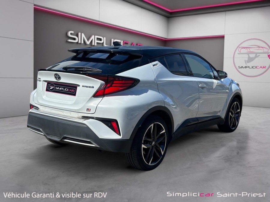 TOYOTA d'occasion C-HR 2.0 Hybride 184ch GR Sport E-CVT de 2024 Lyon
