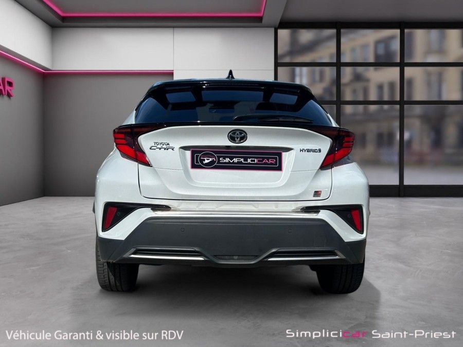 TOYOTA d'occasion C-HR 2.0 Hybride 184ch GR Sport E-CVT de 2024 Lyon