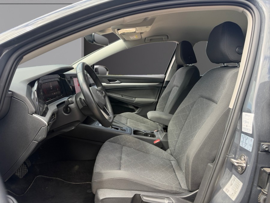 VOLKSWAGEN d'occasion GOLF VIII 1 ETSI 110 business LIFE DSG AUTO de