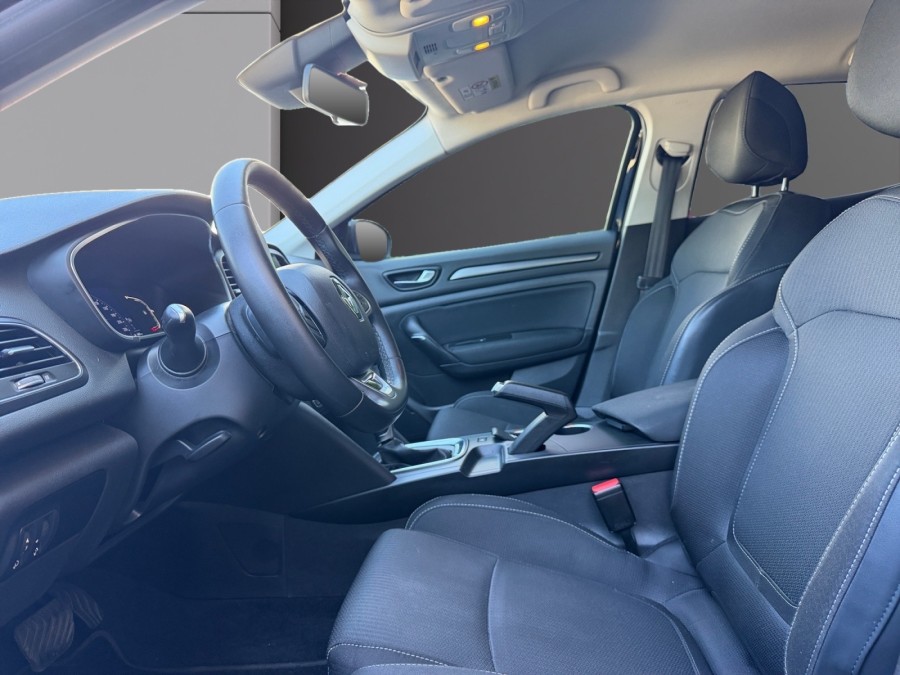 RENAULT d'occasion MEGANE IV 1.5 BLUE DCI 115 EDC AUTO de 2021 Salon