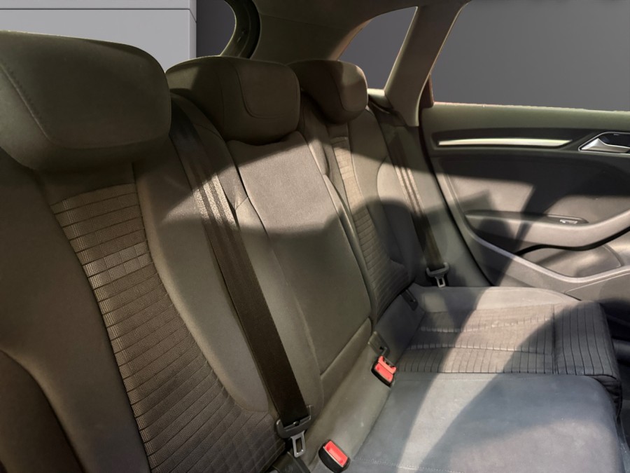 AUDI d'occasion A3 SPORTBACK 30 TFSI 116 de 2019 St Jean du Cardonnay