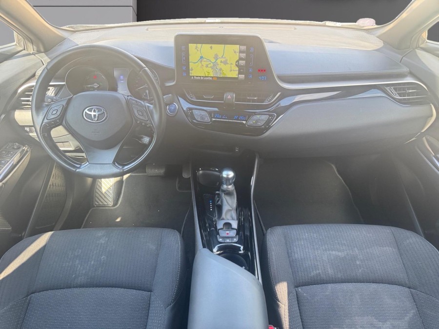 TOYOTA d'occasion CHR 1.8 HYBRIDE 122H GRAPHIC de 2019 Nord Isère