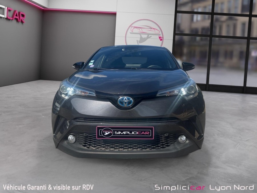 TOYOTA d'occasion CHR 1.8 HYBRIDE 122H GRAPHIC de 2019 Nord Isère