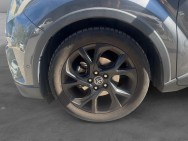 TOYOTA d'occasion CHR 1.8 HYBRIDE 122H GRAPHIC de 2019 Nord Isère
