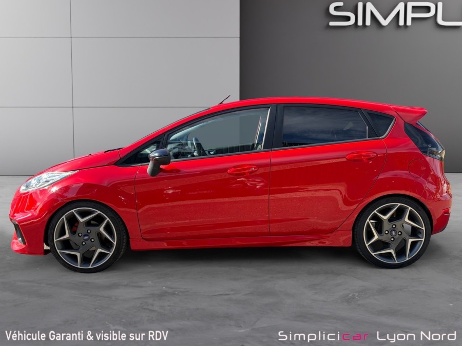 FORD d'occasion FIESTA 1.3 82 FUN de 2017 Lyon Nord (69)﻿