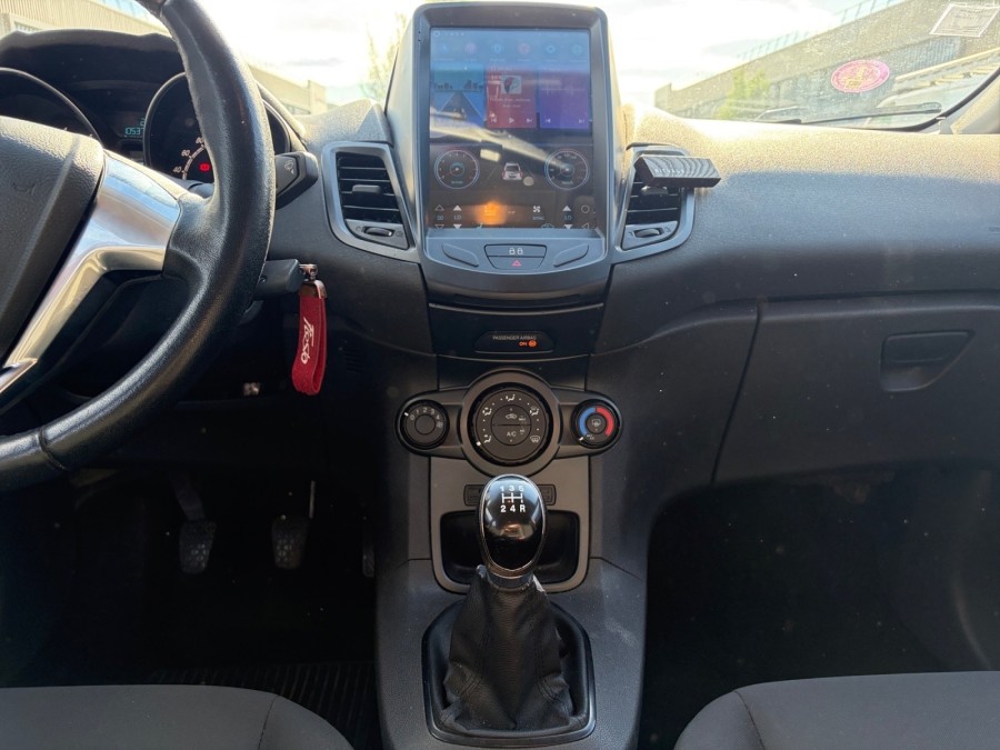FORD d'occasion FIESTA 1.3 82 FUN de 2017 Lyon Nord (69)﻿