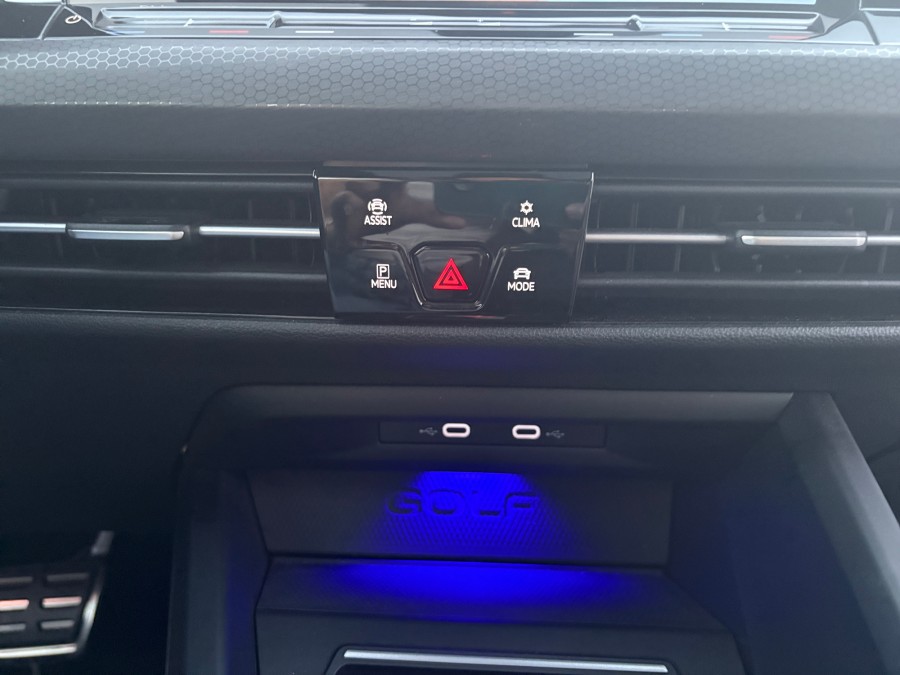 VOLKSWAGEN d'occasion GOLF VIII 2 TDI 200 GTD DSG AUTO de 2021