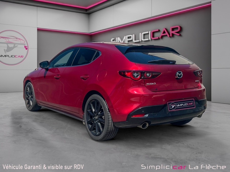 MAZDA d'occasion 3 BERLINE BICORPS TROIS OU CINQ PORTES MAZDA 3