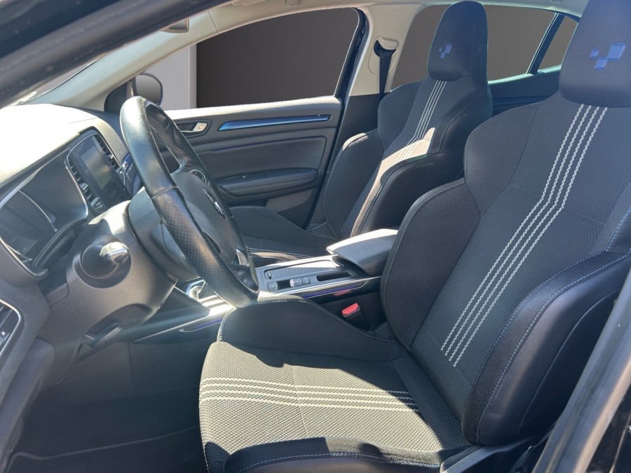 RENAULT d'occasion MEGANE TCE 130 AKAJU de 2016 Lyon Nord (69)﻿