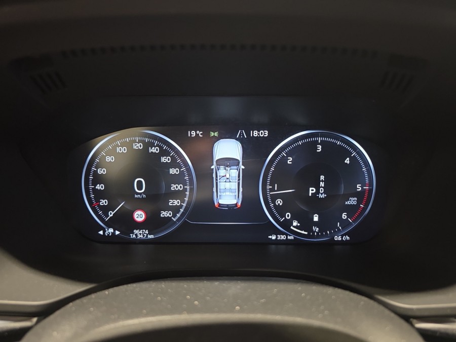 VOLVO d'occasion XC60 XC60 B4 197 MOMENTUM AUTO de 2020 Nancy (54)﻿