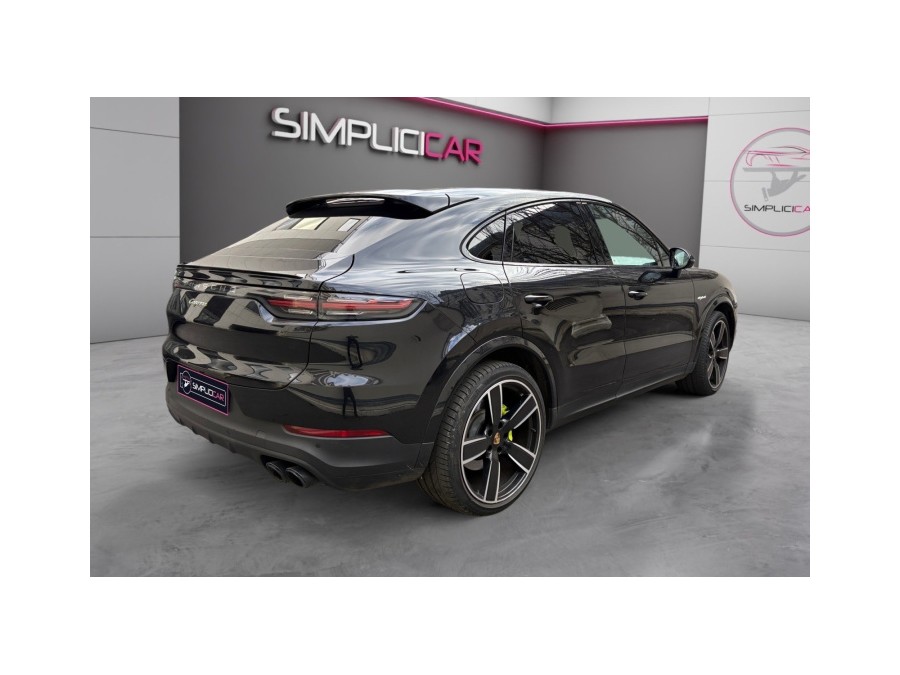 PORSCHE d'occasion CAYENNE 3.0 V6 462ch E-Hybrid de 2020 Champigny