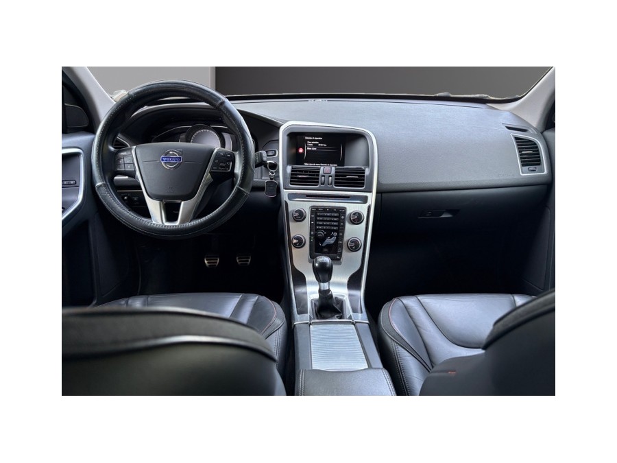 VOLVO d'occasion XC60 D4 AWD 190ch Ocean Race Edition de 2015