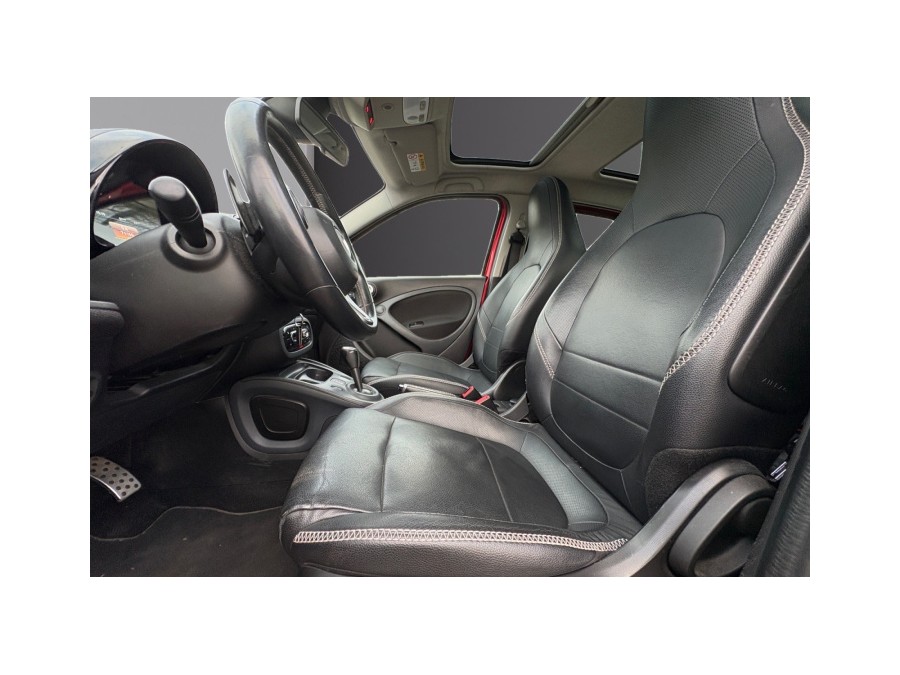 SMART d'occasion FORFOUR 109ch Brabus Xclusive twinamic de 2017