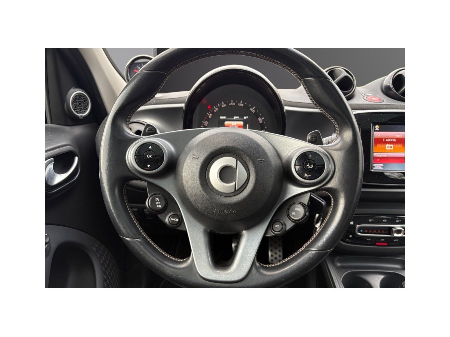 SMART d'occasion FORFOUR 109ch Brabus Xclusive twinamic de 2017