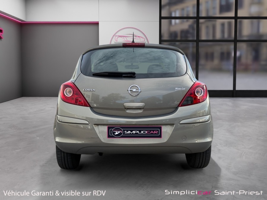 OPEL d'occasion CORSA 1.2 Twinport Graphite 3p de 2013 Lyon St Priest