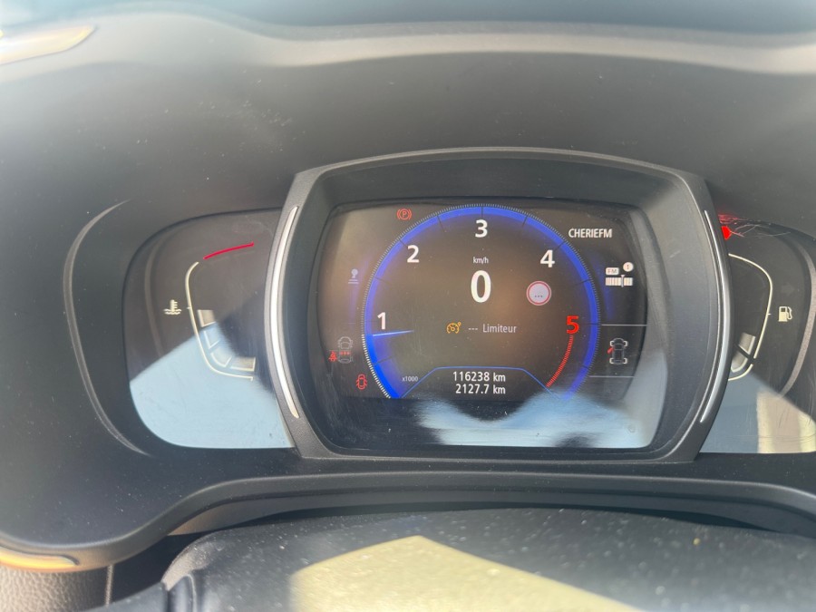 RENAULT d'occasion KADJAR 1.5 DCI 110 GRAPHITE de 2017 Beaune (21)﻿