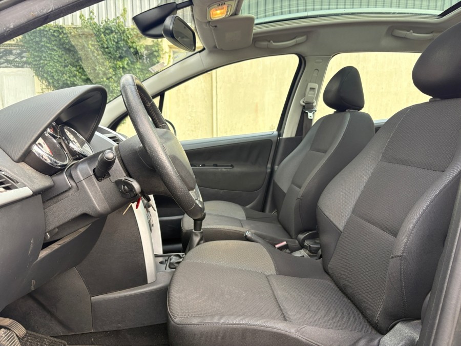 PEUGEOT d'occasion 207 SW 1.6 HDI 92 URBAN MOVE de 2013 Brest (29)﻿