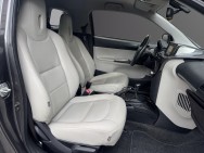 TOYOTA d'occasion IQ 1.3 100 VVTI MULTIDRIVE AUTO de 2014 Montreuil