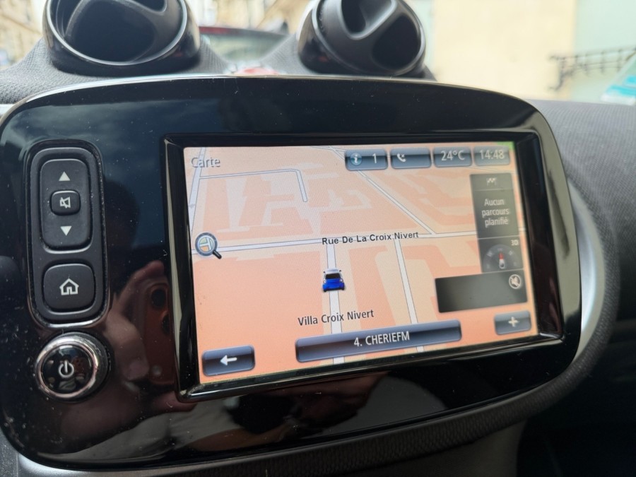 SMART d'occasion FORTWO PURE 52 KW COUPE AUTO de 2015 Paris 15 (75)﻿
