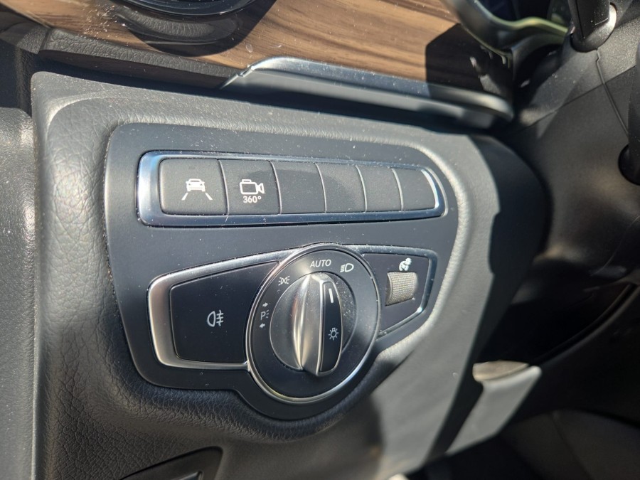 MERCEDES d'occasion CLASSE V CLASSE V EXTRA LONG 300 D EXTRA LONG de