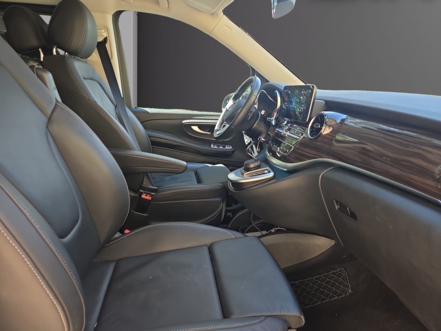 MERCEDES d'occasion CLASSE V CLASSE V EXTRA LONG 300 D EXTRA LONG de