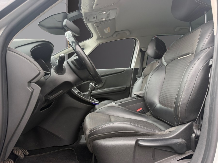 RENAULT d'occasion SCENIC 1.6 dCi 130ch Energy Intens de 2016 Méry