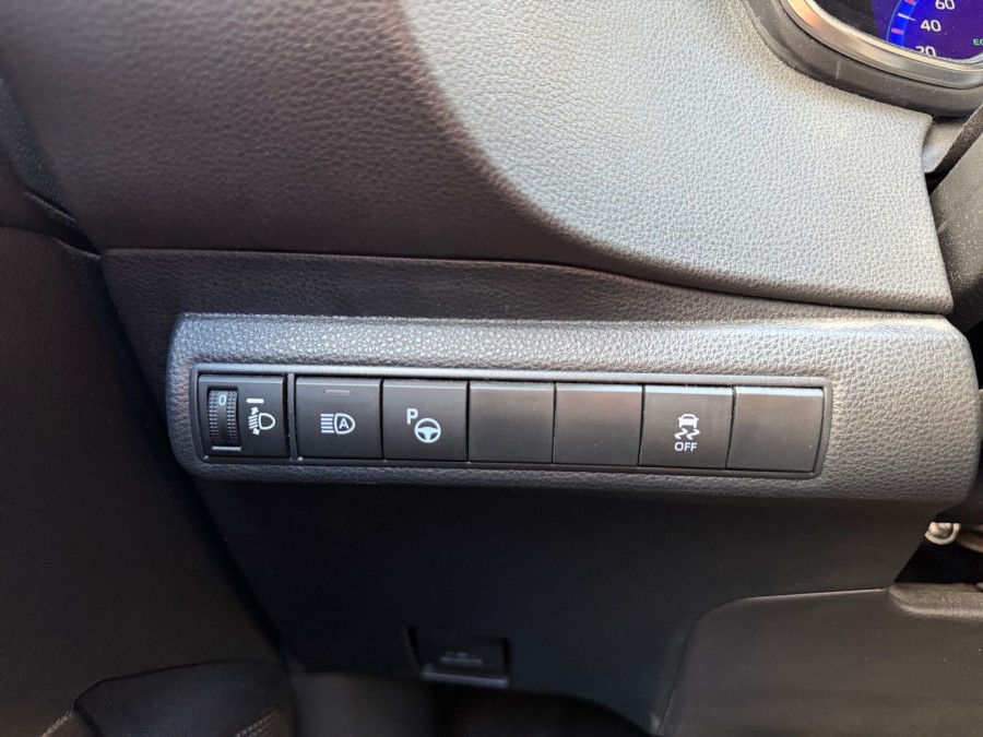 TOYOTA d'occasion COROLLA 1.8 122H DYNAMIC BUSINESS MY21 de 2021