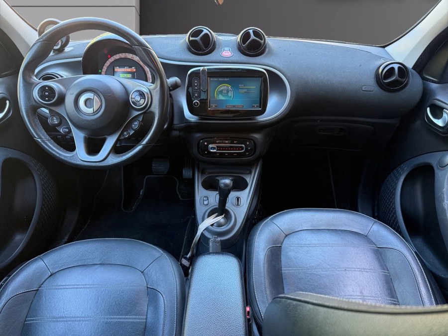 SMART d'occasion FORFOUR ELECTRIC PRIME 60 KW AUTO de 2019 Nice (06)﻿