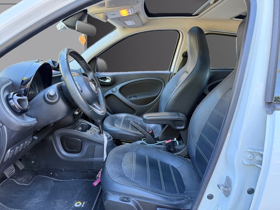 SMART d'occasion FORFOUR ELECTRIC PRIME 60 KW AUTO de 2019 Nice (06)﻿