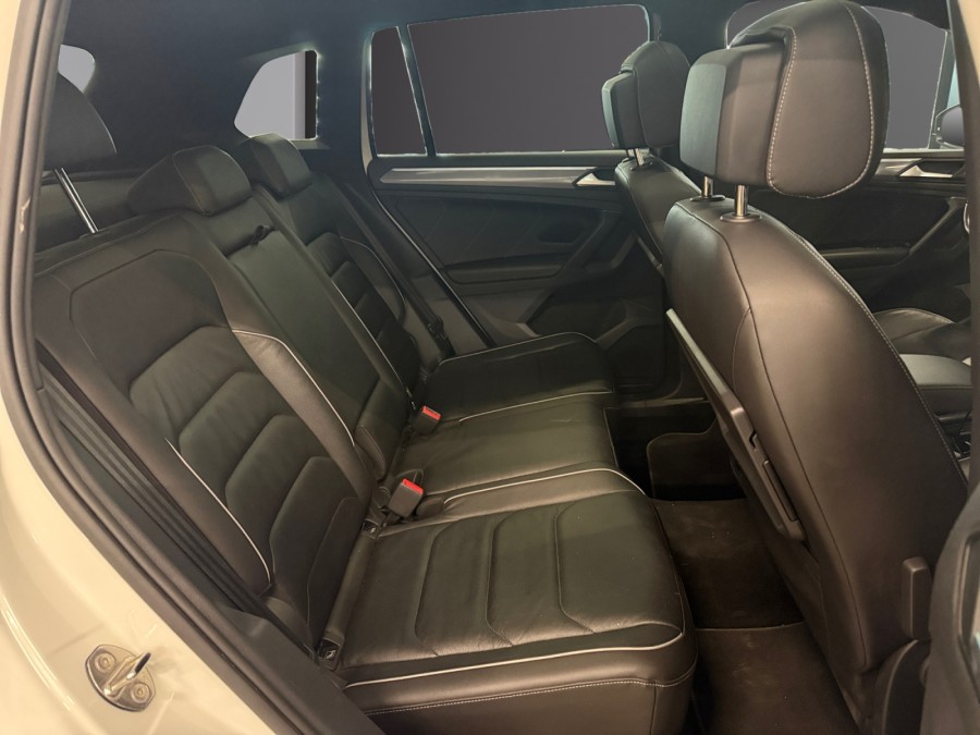 VOLKSWAGEN d'occasion TIGUAN II 2 TDI 150 R-LINE DSG7 de 2020