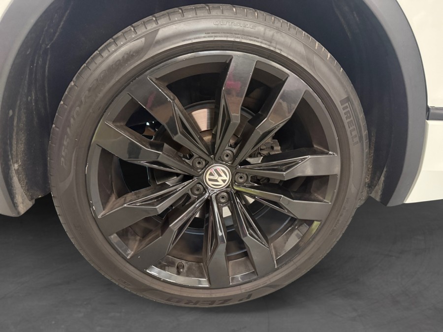 VOLKSWAGEN d'occasion TIGUAN II 2 TDI 150 R-LINE DSG7 de 2020