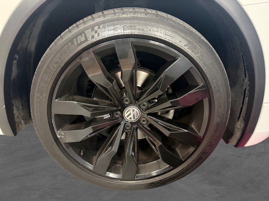 VOLKSWAGEN d'occasion TIGUAN II 2 TDI 150 R-LINE DSG7 de 2020