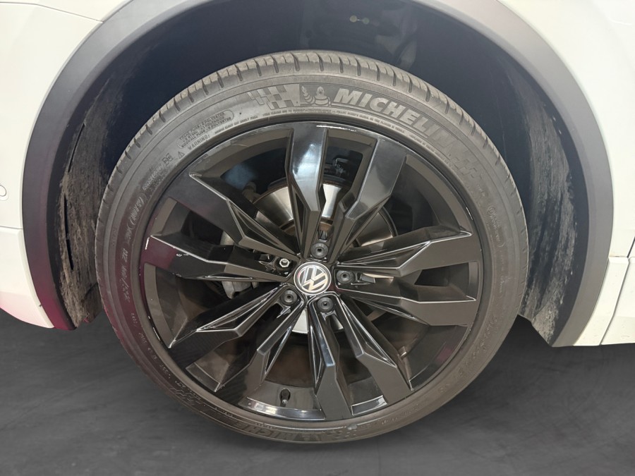 VOLKSWAGEN d'occasion TIGUAN II 2 TDI 150 R-LINE DSG7 de 2020